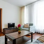 Central Warsaw Apartment - Great Location- Warsaw Stays - Stawki